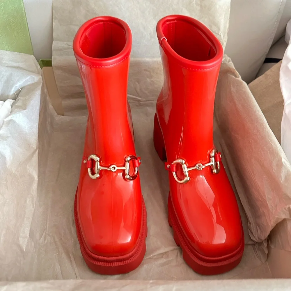 GUCCI Trip Horsebit Ankle Rain Boots in Red - Picture 3 of 14